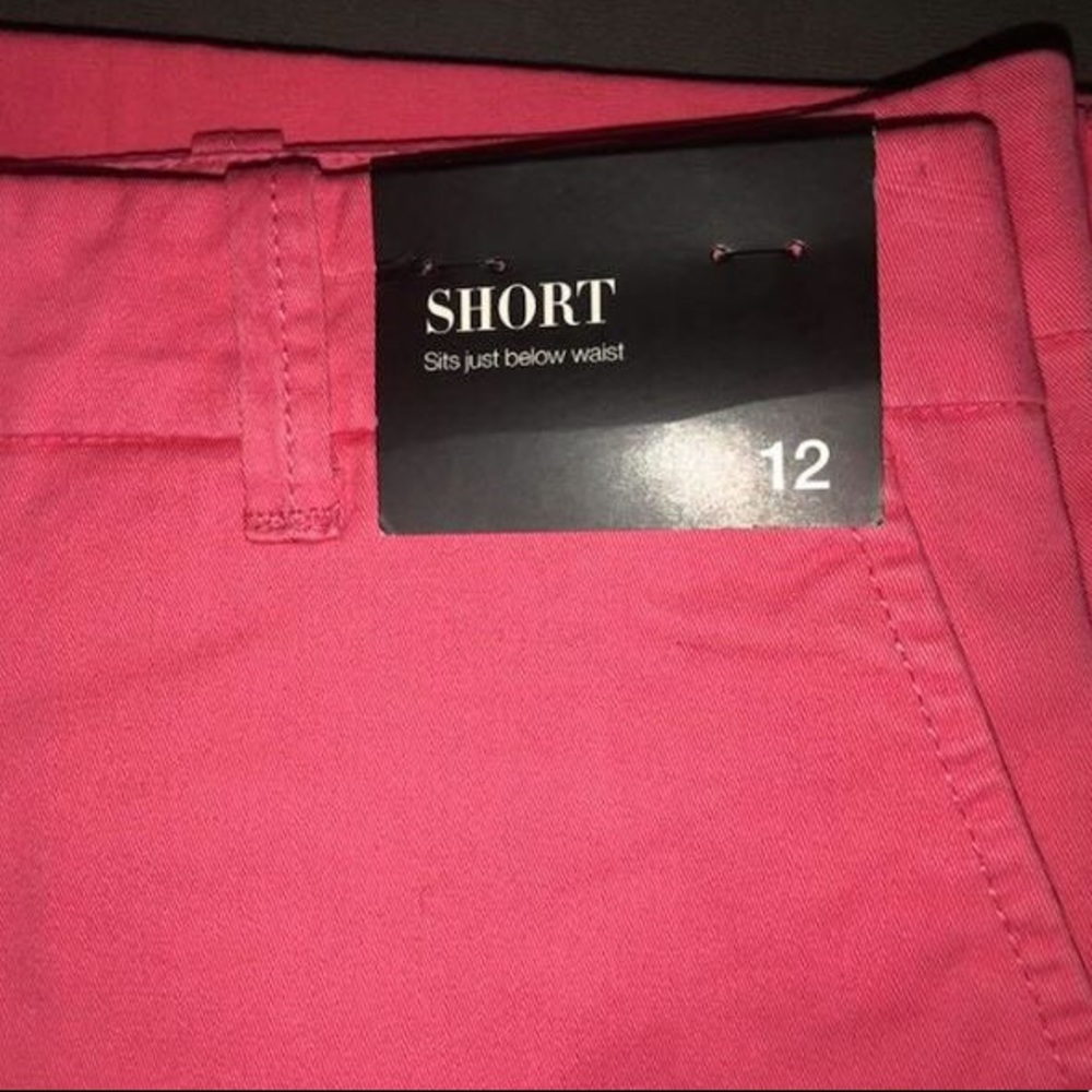 Coral pink shorts - Picture 5 of 7